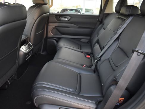 New 2026 Nissan Armada SV RWD image 31