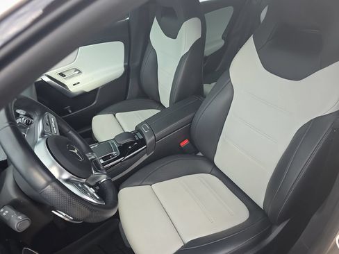 Used 2020 Mercedes-Benz CLA 35 AMG 4MATIC image 15