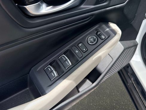 Used 2023 Honda Accord EX-L image 17