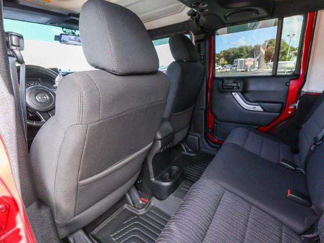 Used 2011 Jeep Wrangler Unlimited Sahara w/ Dual Top Group AWD/4WD image 25