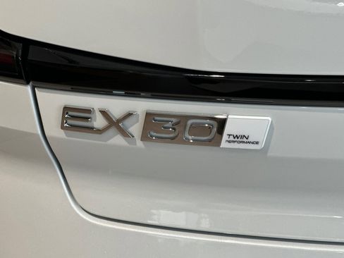New 2026 Volvo EX30 Plus image 12