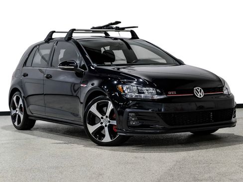 Used 2019 Volkswagen GTI S w/ Driver Assistance Package FWD image 4