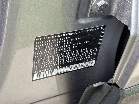 Used 2025 Volkswagen Taos SEL image 26