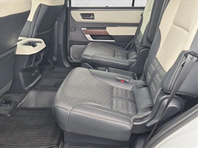 Used 2024 Toyota Sequoia Capstone AWD/4WD image 26