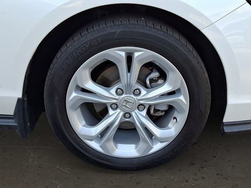 Certified 2024 Honda Accord LX image 10