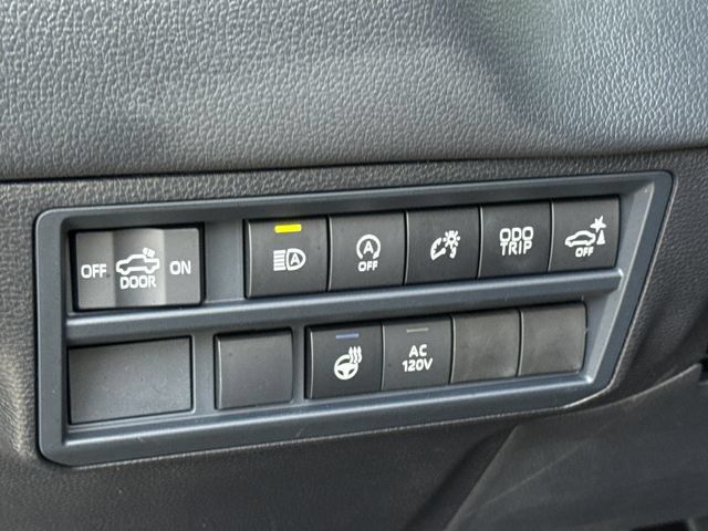Used 2026 Toyota Tundra Limited AWD/4WD image 23