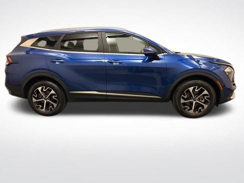 Certified 2023 Kia Sportage EX AWD/4WD image 4