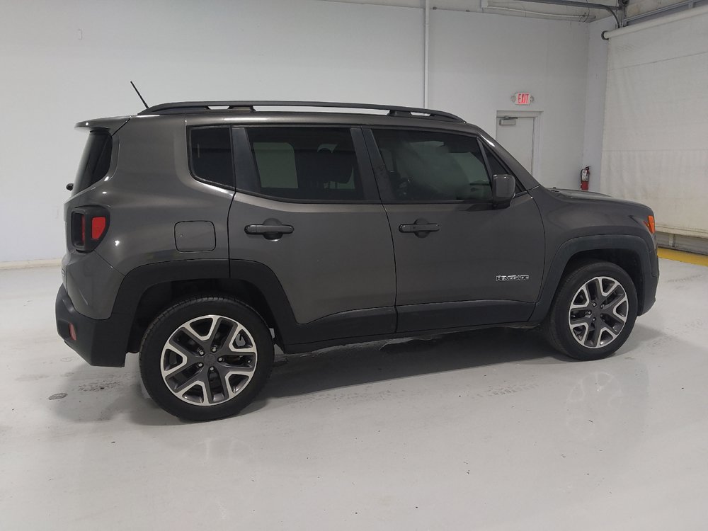 Used 2016 Jeep Renegade Latitude w/ Cold Weather Group AWD/4WD image 10