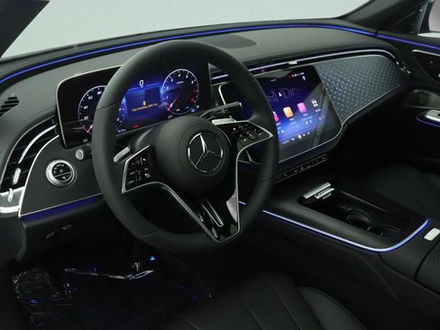 New 2026 Mercedes-Benz E 350 Sedan image 4