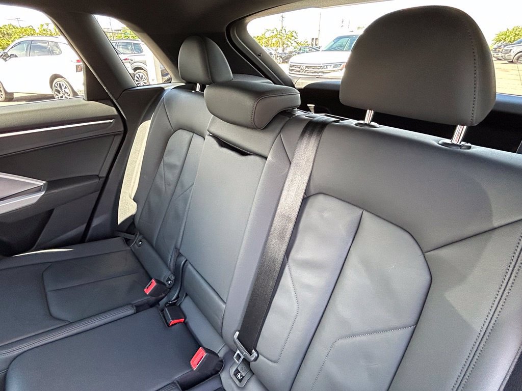 Used 2021 Audi Q3 2.0T Premium w/ Convenience Package AWD/4WD image 51