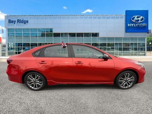 Used 2023 Kia Forte GT-Line w/ GT-Line Premium Package image 7