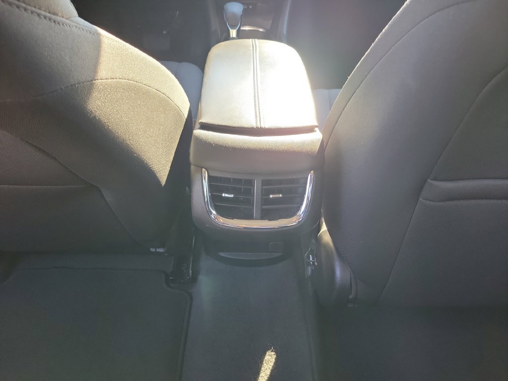 Used 2024 Chevrolet Malibu LT FWD image 16