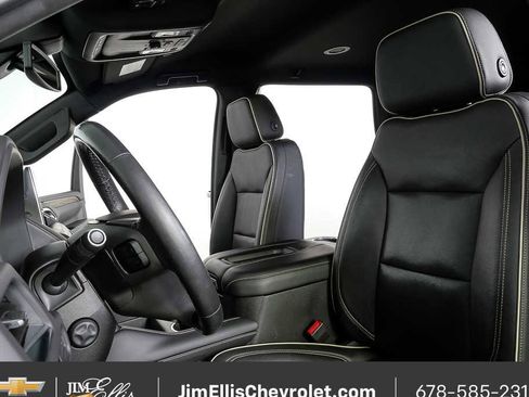 Used 2021 Chevrolet Tahoe Premier AWD/4WD image 5
