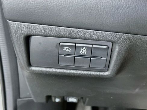 Used 2025 MAZDA CX-5 AWD 2.5 S w/ Select Package image 17