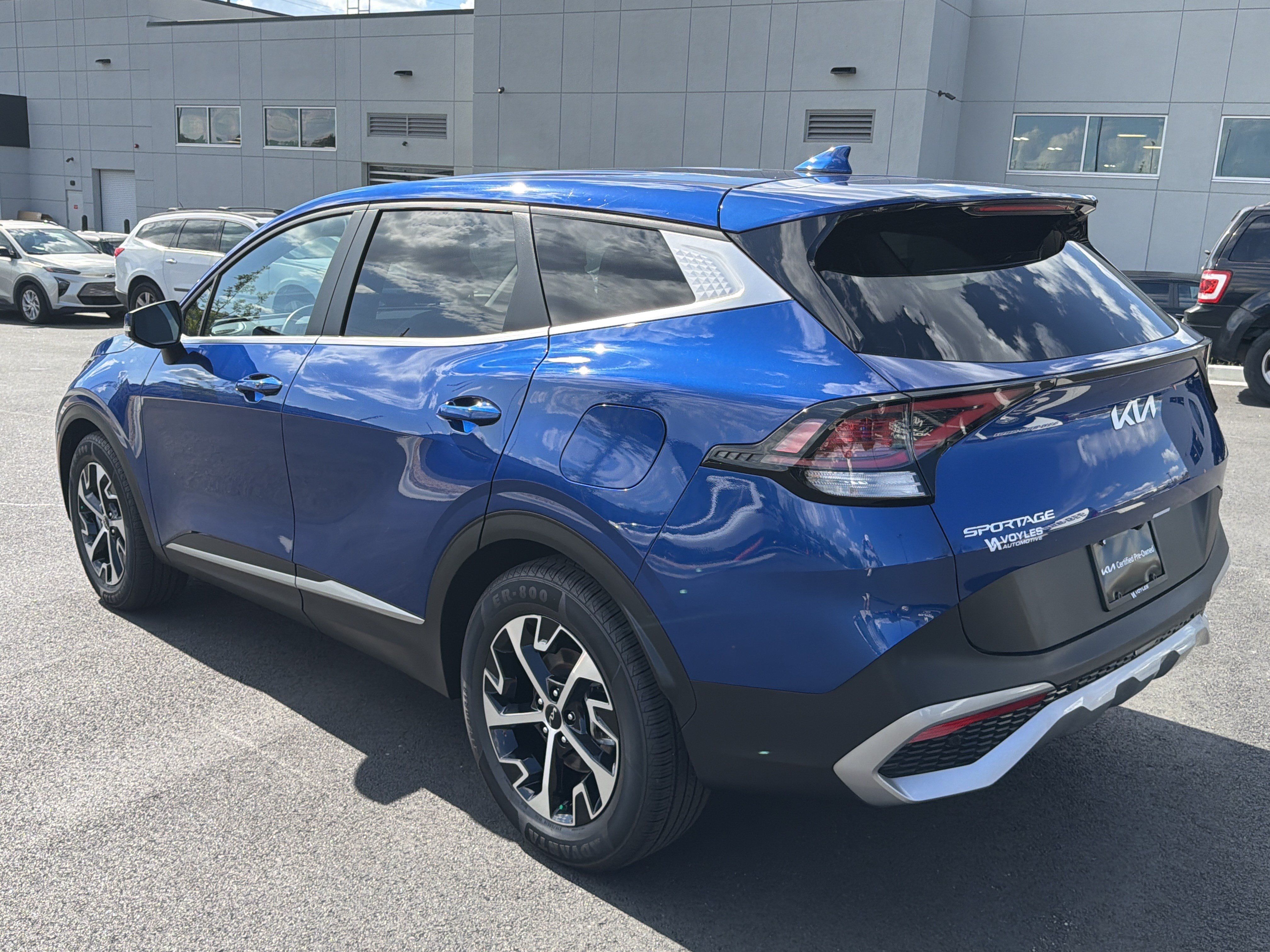 Certified 2023 Kia Sportage EX FWD image 5