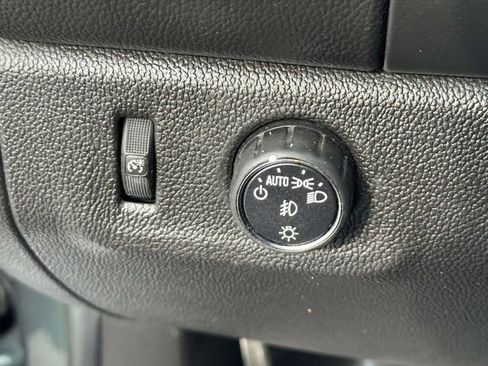 Used 2015 Chevrolet Colorado LT w/ LT Convenience Package image 14