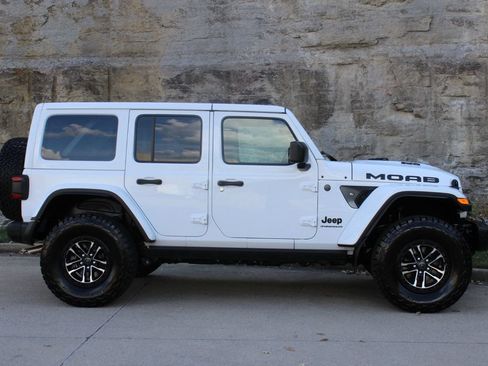Used 2026 Jeep Wrangler Unlimited Rubicon 392 w/ Quick Order Package 27X Moab AWD/4WD image 4