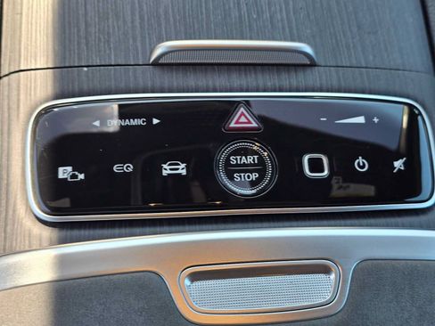 Used 2023 Mercedes-Benz EQS 580 4MATIC SUV image 34
