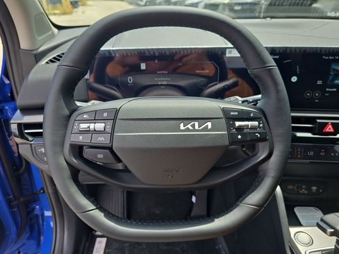 New 2026 Kia Sportage SX image 30