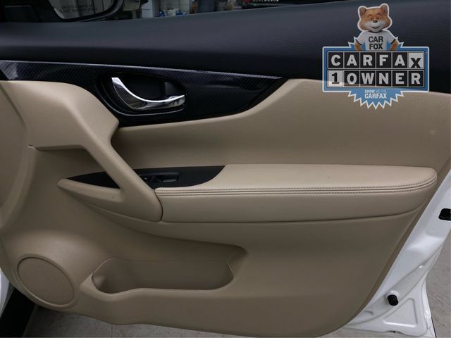 Used 2019 Nissan Rogue SL w/ Premium Package AWD/4WD image 28