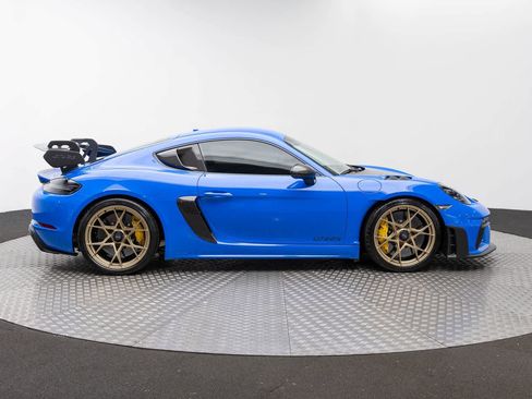 Used 2025 Porsche 718 Cayman GT4 RS RWD image 48