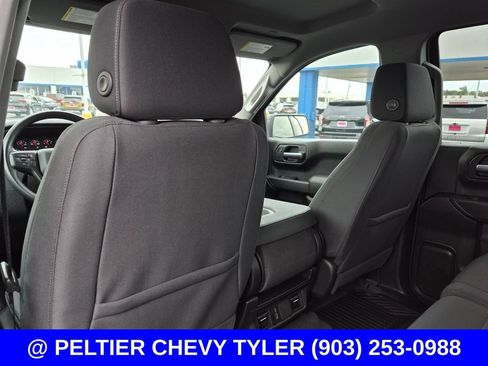 Used 2025 Chevrolet Silverado 1500 Custom w/ Turbomax Blackout Package AWD/4WD image 33