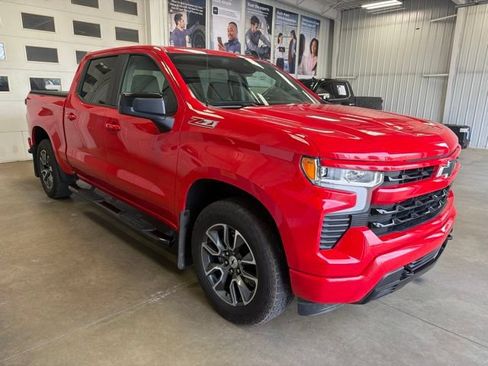 Used 2022 Chevrolet Silverado 1500 RST AWD/4WD image 4
