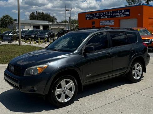Used 2007 Toyota RAV4 Sport AWD/4WD image 2
