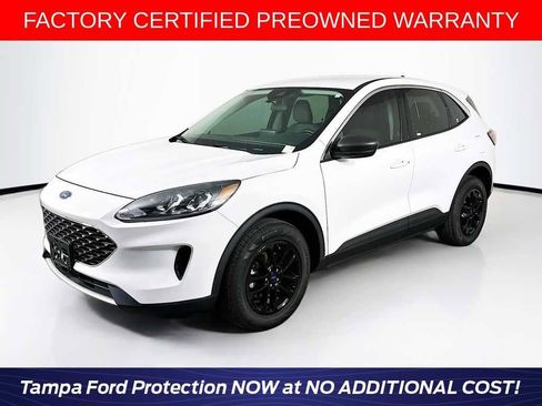 Certified 2022 Ford Escape SE w/ Cold Weather Package image 1
