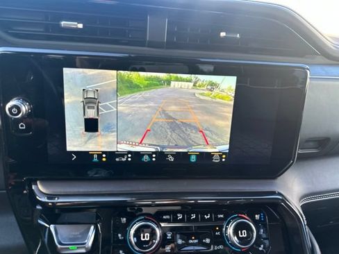 Used 2022 GMC Sierra 1500 AT4X AWD/4WD image 29