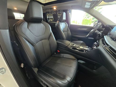 Certified 2023 INFINITI QX60 Luxe w/ Cargo Package AWD/4WD image 30