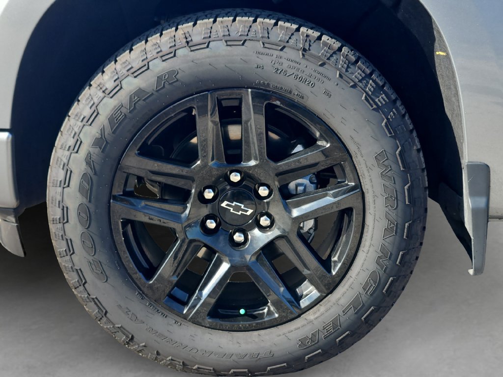Used 2026 Chevrolet Silverado 1500 RST w/ RST Select Package RWD image 9