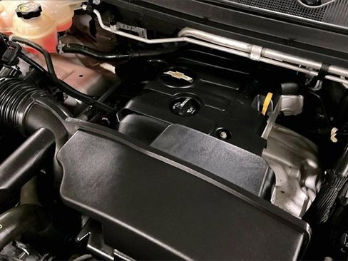 Used 2020 Chevrolet Colorado W/T image 35