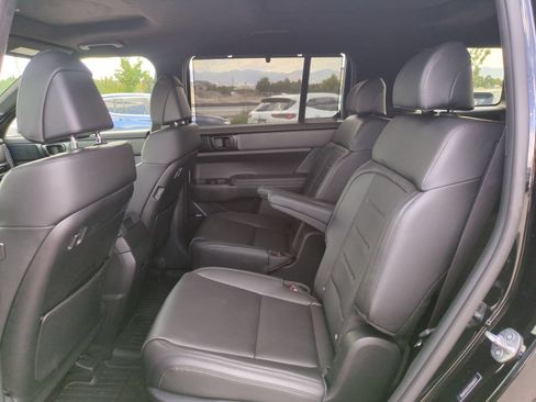 Used 2025 Hyundai Santa Fe Calligraphy AWD/4WD image 27