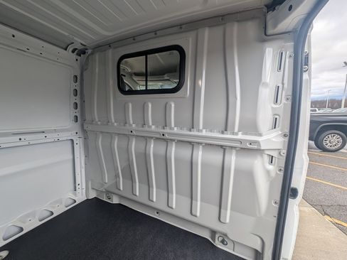 New 2026 RAM ProMaster 1500 w/ Quick Order Package 22G SLT image 18