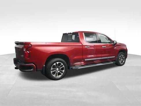 Used 2024 Chevrolet Silverado 1500 High Country w/ Z71 Off-Road Package AWD/4WD image 5