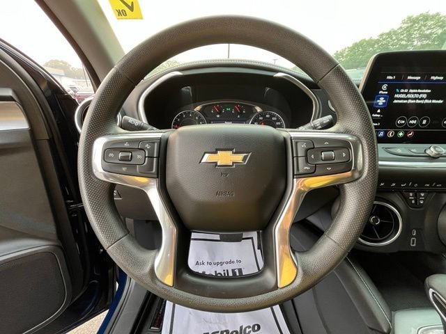 Used 2023 Chevrolet Blazer LT AWD/4WD image 23