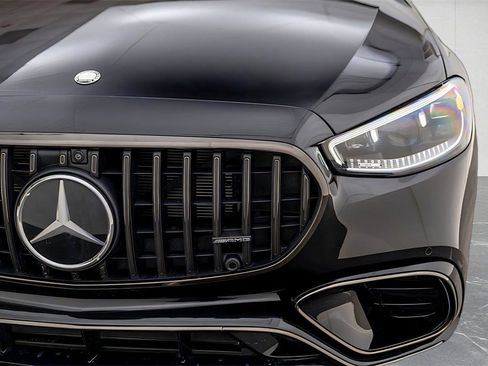 Used 2025 Mercedes-Benz S 63 AMG S image 39