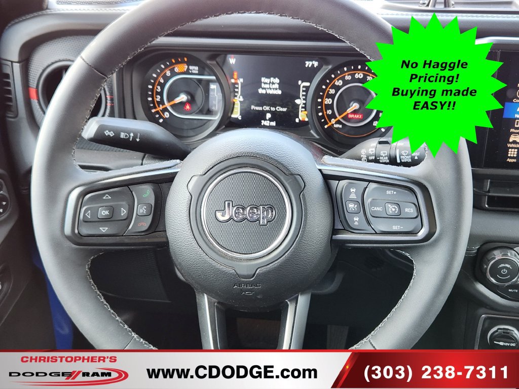 Used 2026 Jeep Wrangler Unlimited Rubicon AWD/4WD image 9