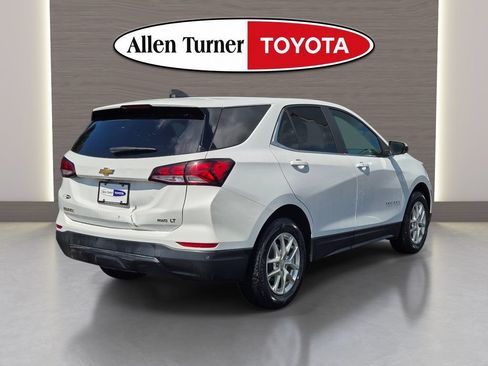 Used 2022 Chevrolet Equinox LT AWD/4WD image 7