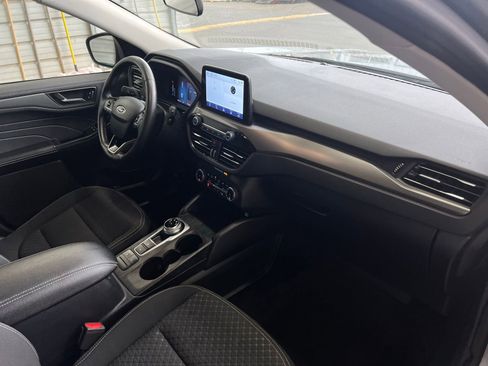 Used 2023 Ford Escape Active AWD/4WD image 6