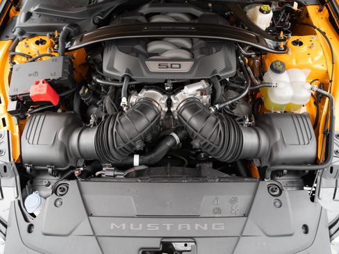 Used 2026 Ford Mustang Dark Horse RWD image 37