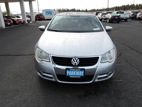Used 2010 Volkswagen Eos Komfort image 8