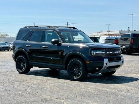 New 2025 Ford Bronco Sport Badlands AWD/4WD image 2