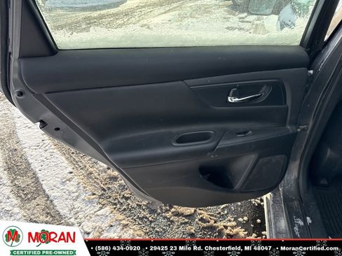 Used 2016 Nissan Altima 2.5 S w/ Interior Lighting Package image 22