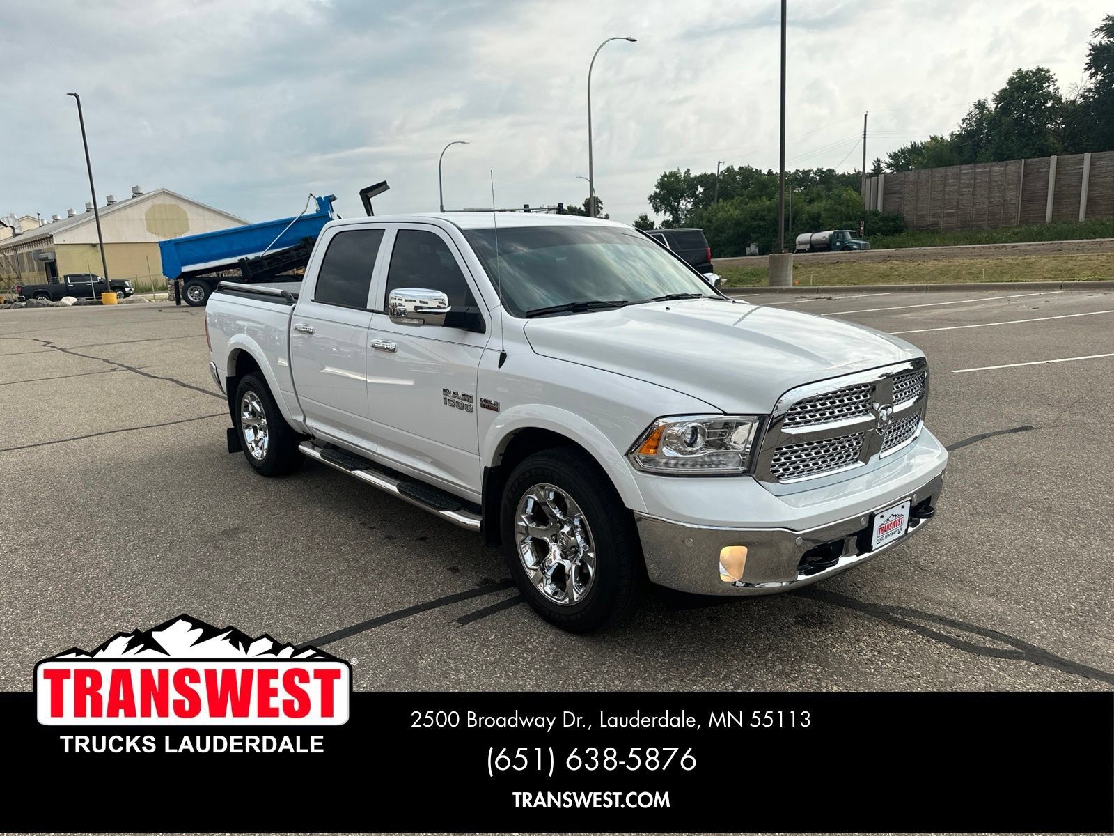 Used 2018 RAM 1500 Laramie w/ Convenience Group AWD/4WD image 7