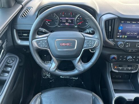 Certified 2022 GMC Terrain AT4 image 17