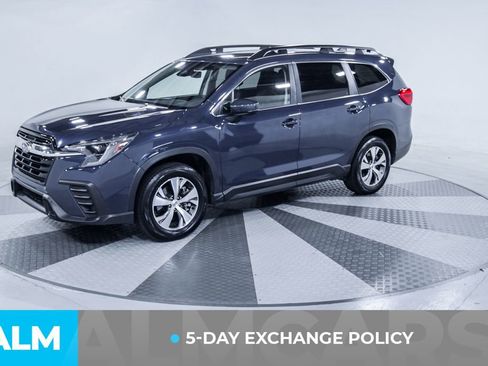 Used 2025 Subaru Ascent Premium AWD/4WD image 3