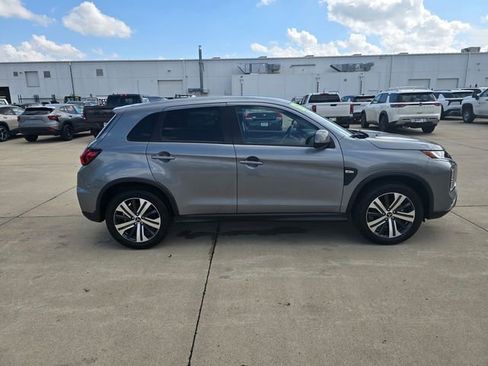 Used 2025 Mitsubishi Outlander Sport ES image 15