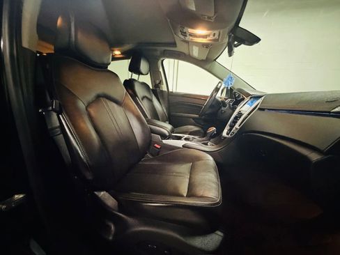 Used 2013 Cadillac SRX Luxury FWD image 15